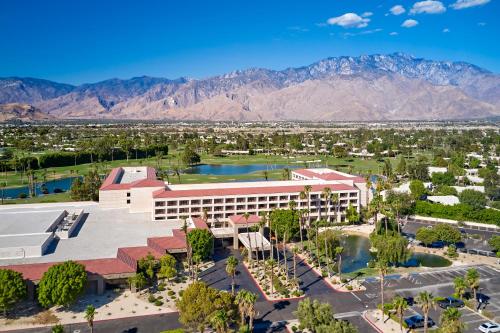 doubletree by hilton hotel golf resort palm springs