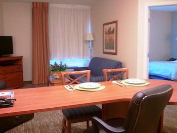 Candlewood Suites Greenville Nc By Ihg,North Carolina>>Greenville,3 star