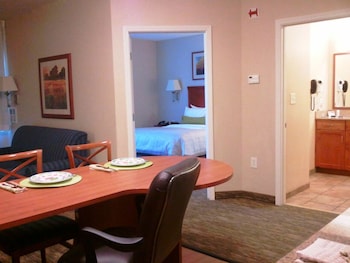 Candlewood Suites Greenville Nc By Ihg,North Carolina>>Greenville,3 star