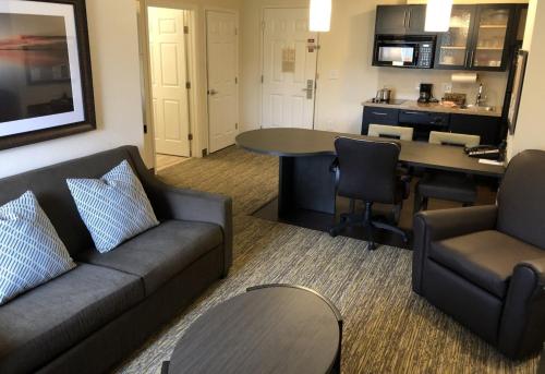 candlewood suites greenville nc by ihg