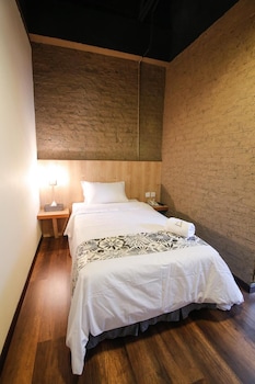 art cottage boutique hotel