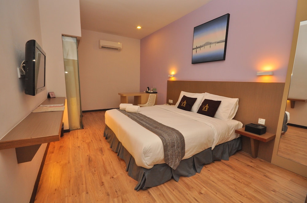 art cottage boutique hotel