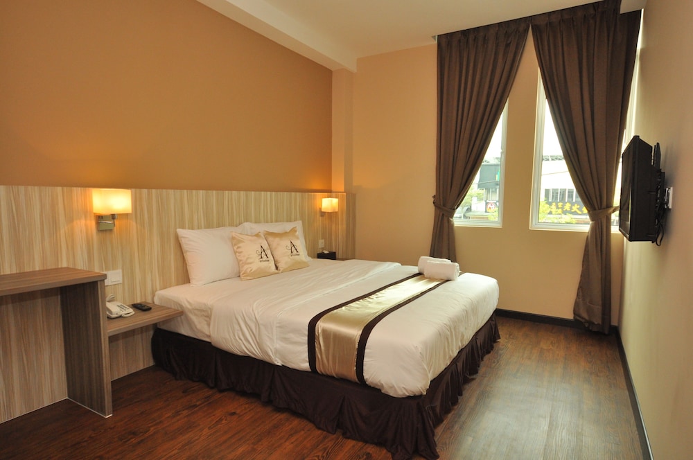 art cottage boutique hotel