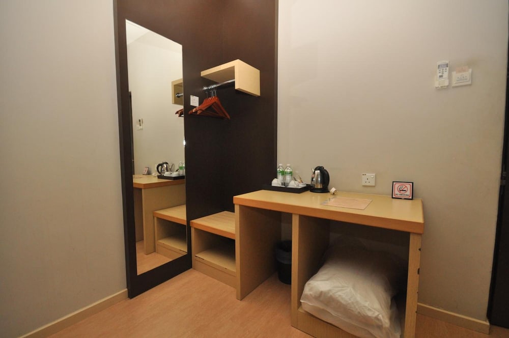 art cottage boutique hotel