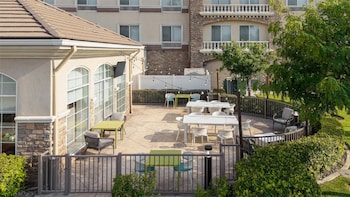hilton garden inn ontario rancho cucamonga