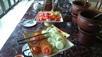 Lorin Syariah Hotel Solo,Colomadu>>Central Java,3 star