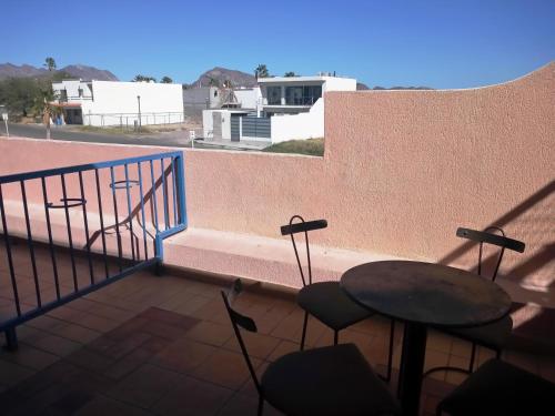 los jitos hotel and suites