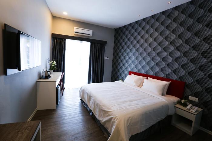 cenang plaza beach hotel