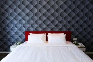 cenang plaza beach hotel