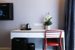 cenang plaza beach hotel