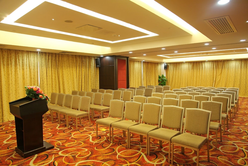 landmark international hotel