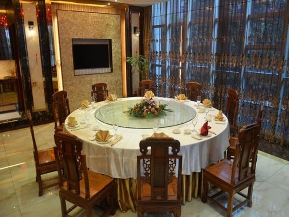 landmark international hotel