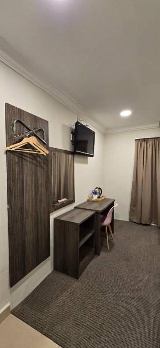 hotel star town inn
