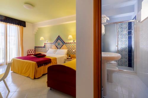 hotel riva del sole