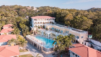 west end dive resort