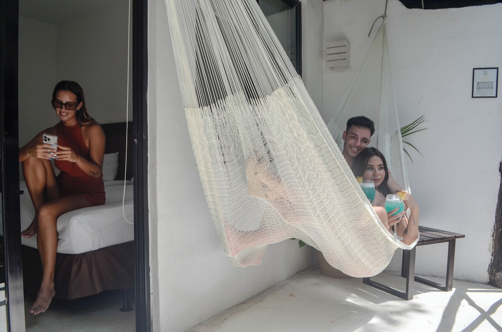 siesta fiesta hotel adults only 5th avenue