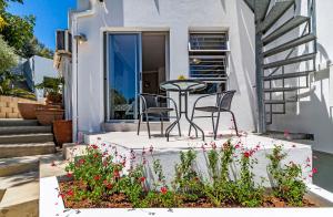 african dreams guest house adults only