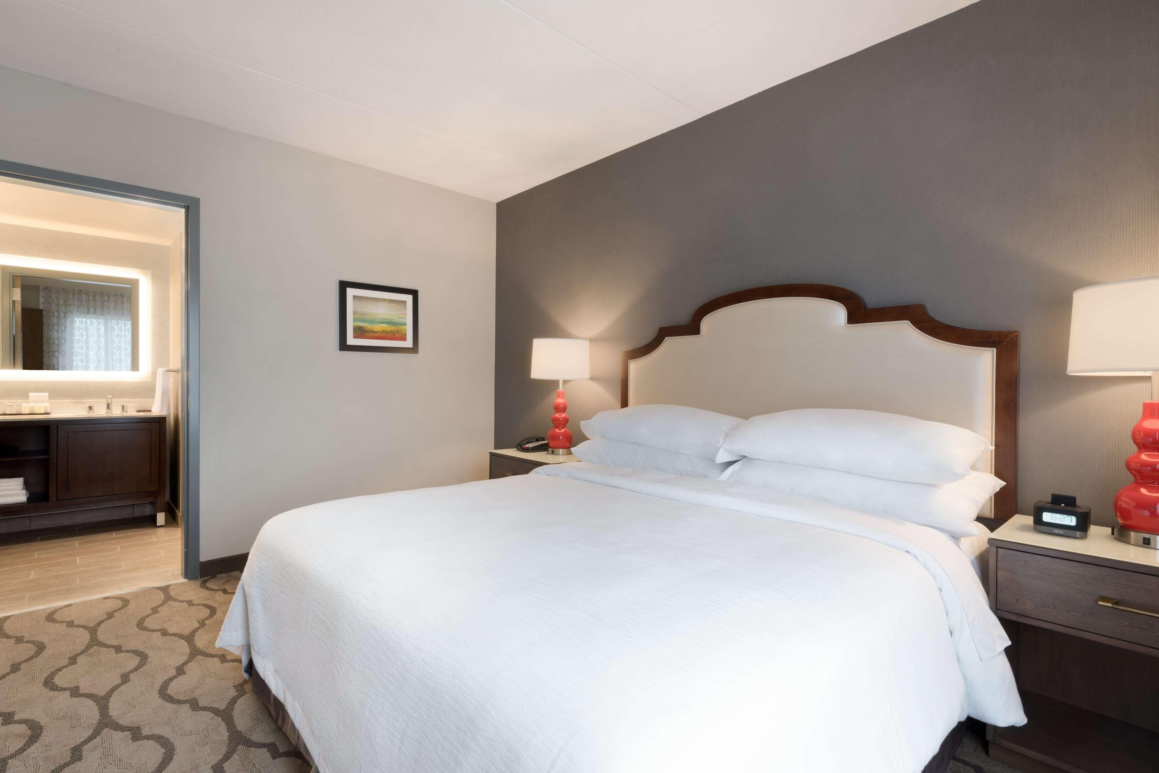 embassy suites by hilton chicago naperville