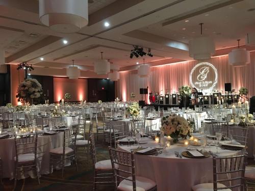 embassy suites by hilton chicago naperville