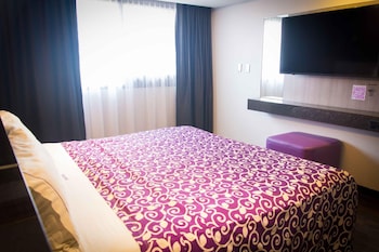 hotel max