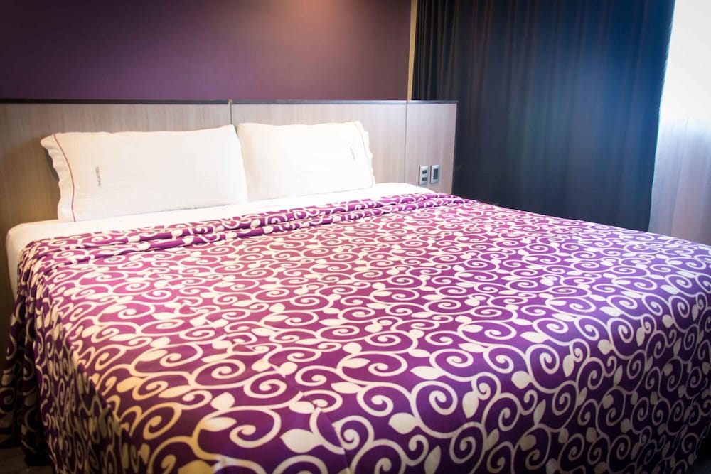 hotel max
