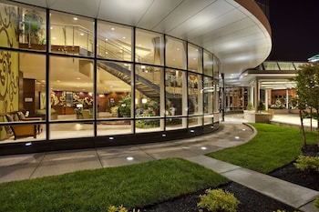 Embassy Suites Buffalo,Downtown Buffalo>>Buffalo,4 star