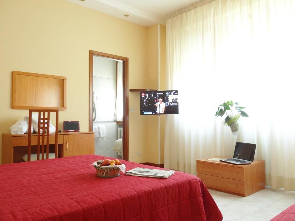 hotel plaza