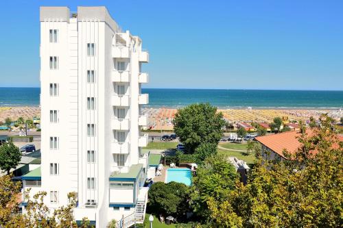 hotel aristeo rimini s r l