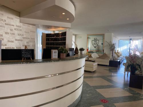 hotel aristeo rimini s r l