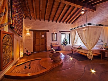 Hostal De La Luz - Spa Holistic Resort (Adults Only),Cuernavaca>>Amatlan,4 star