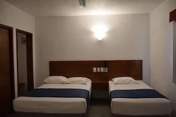 Hotel Star Manzanillo,Colima>>Barra De Navidad,3 star