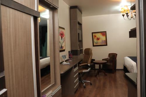 hotel luxsur