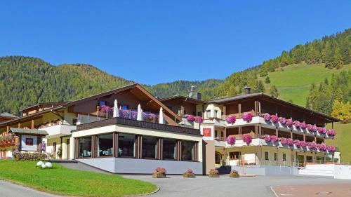 hotel trenker