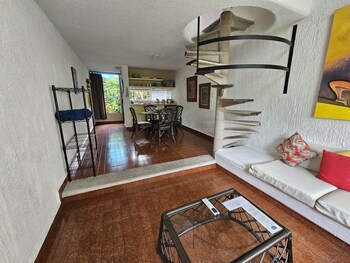 hotel villa las anclas
