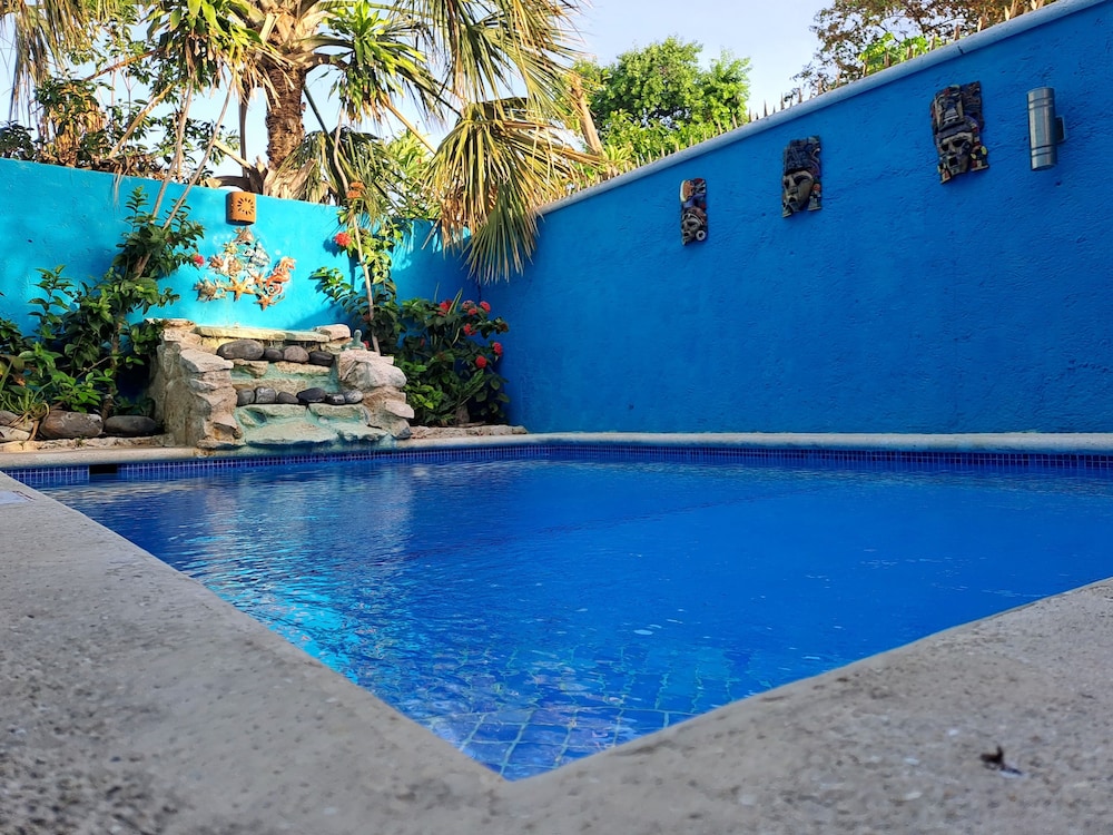 hotel villa las anclas