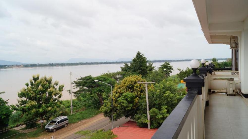 pakse mekong hotel