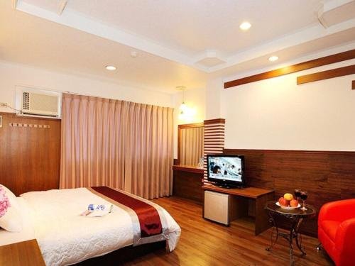 king hotel sun moon lake