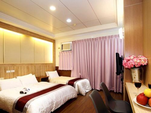 king hotel sun moon lake