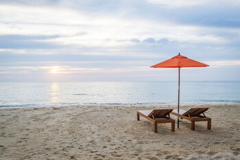 medee resort