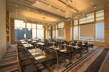 hotel cozzi zhongshan kaohsiung