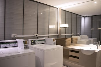 hotel cozzi zhongshan kaohsiung