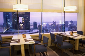 hotel cozzi zhongshan kaohsiung