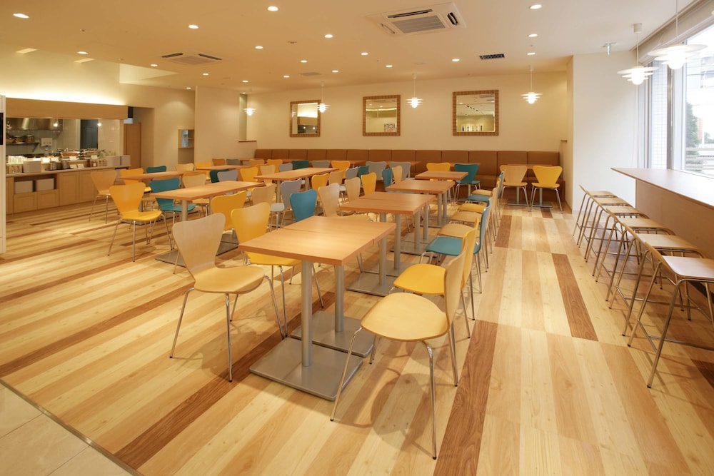 hotel lumiere nishikasai