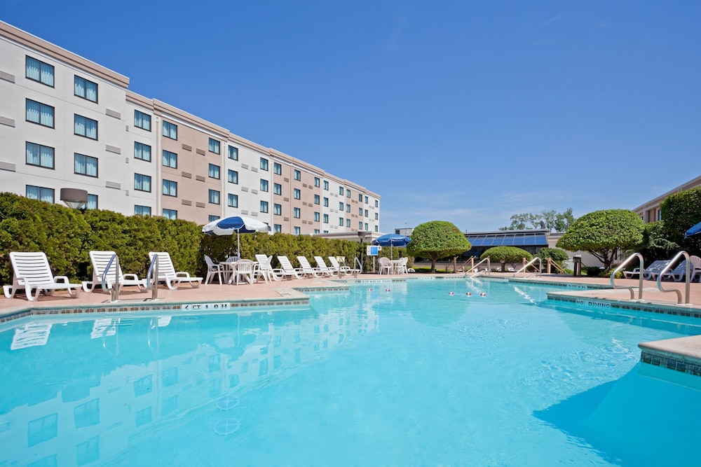 holiday inn hasbrouck heights meadowlands by ihg