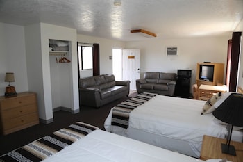 the riverside ranch rv park motel and campground