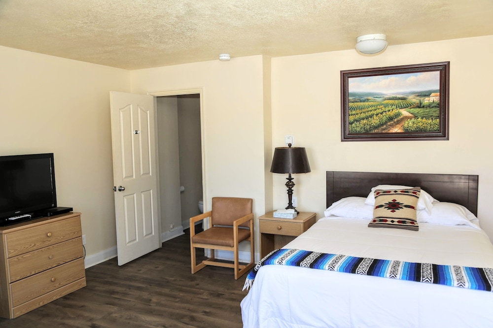 the riverside ranch rv park motel and campground