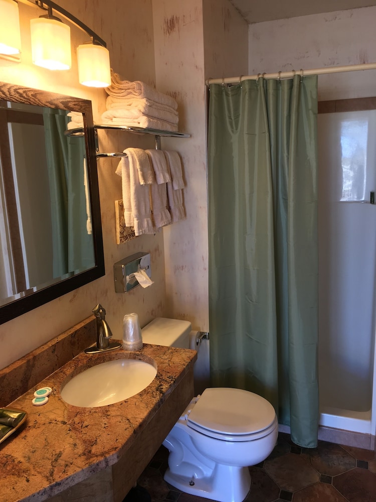 the riverside ranch rv park motel and campground