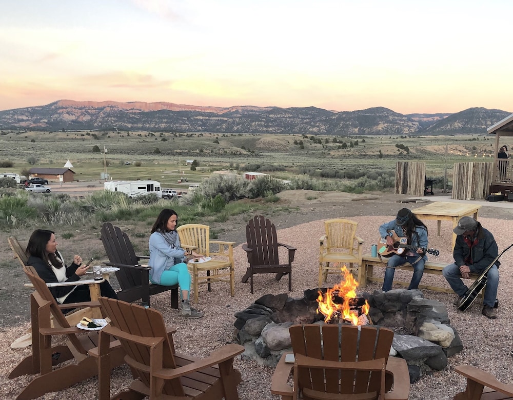 the riverside ranch rv park motel and campground