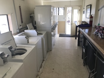 the riverside ranch rv park motel and campground