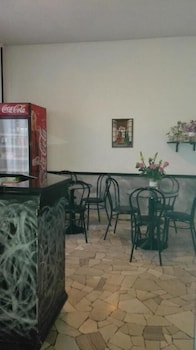 hotel mira